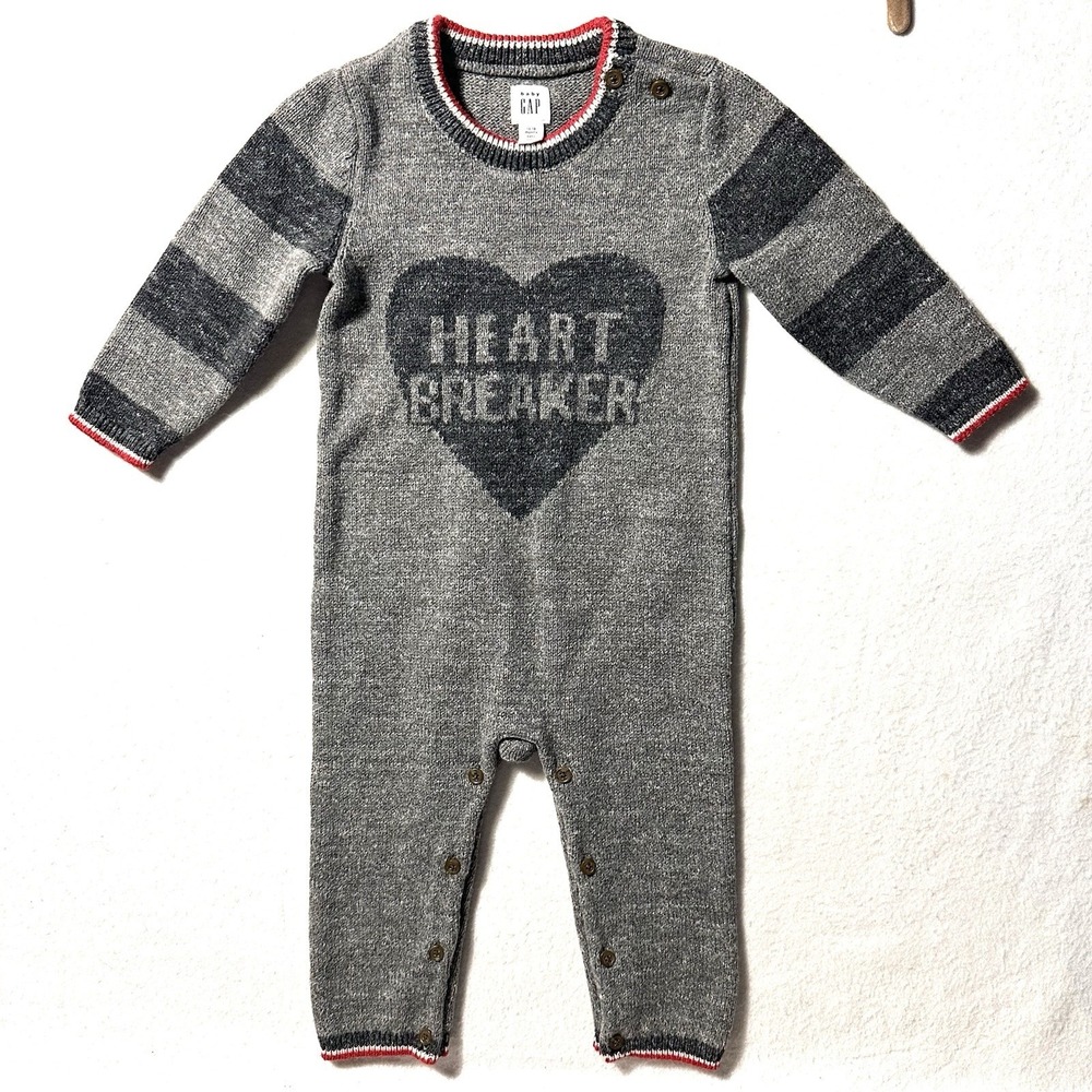 Baby Gap Heart Breaker Sweater Romper‎ 12-18 Month One Piece Jumper $45
